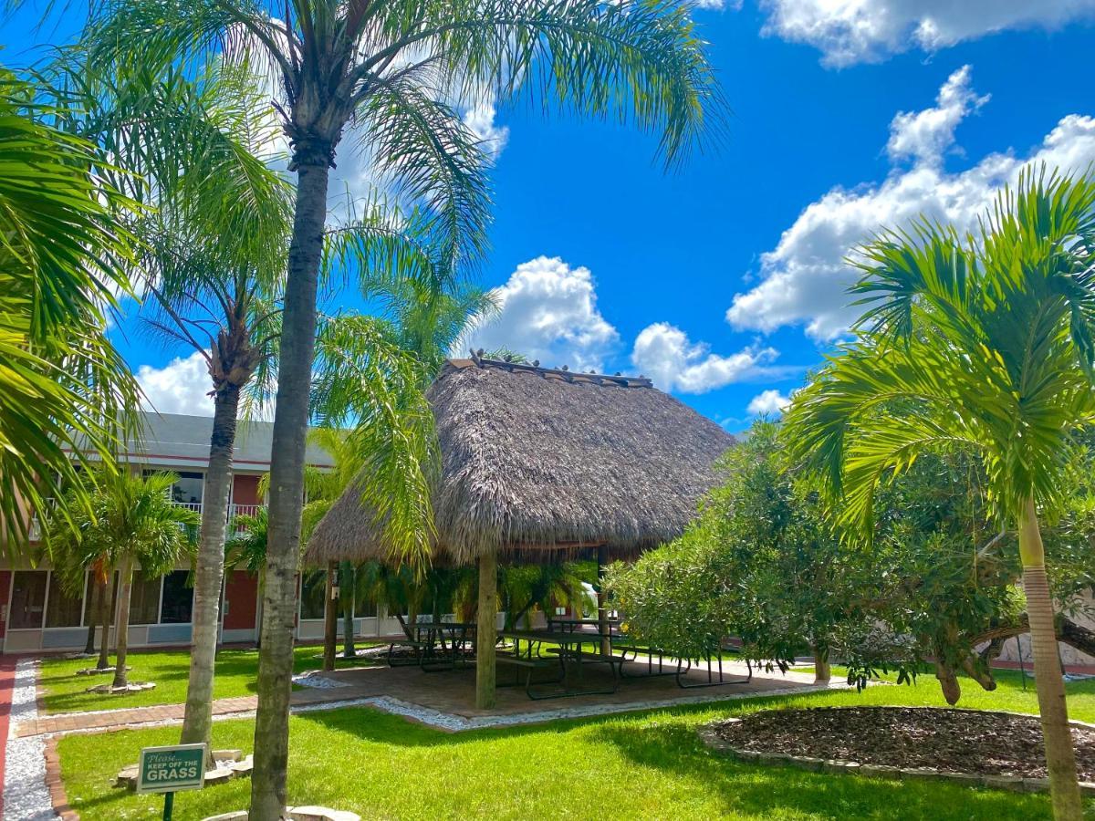 Garden Inn Homestead/Everglades/Gateway To Keys Exterior foto